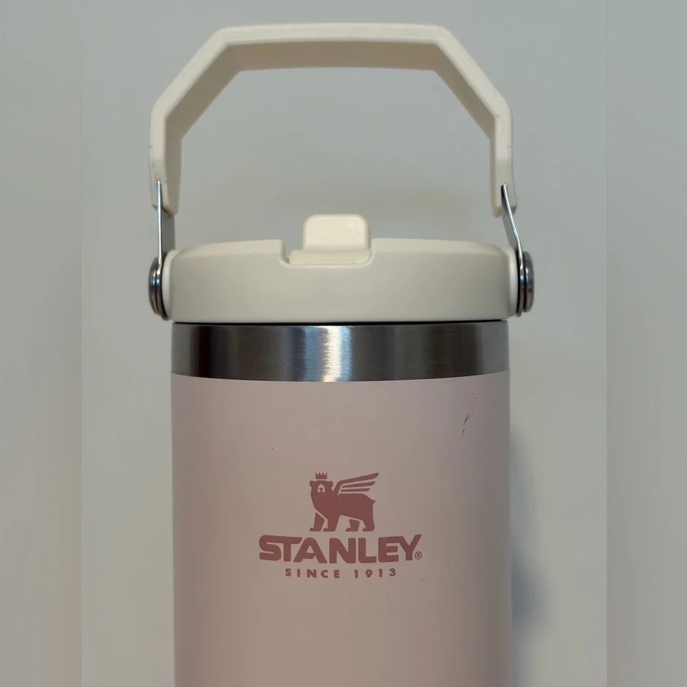 Stanley Pink Blush Insulated Tumbler Flip Straw with Handle 30oz - Picture 4 of 11